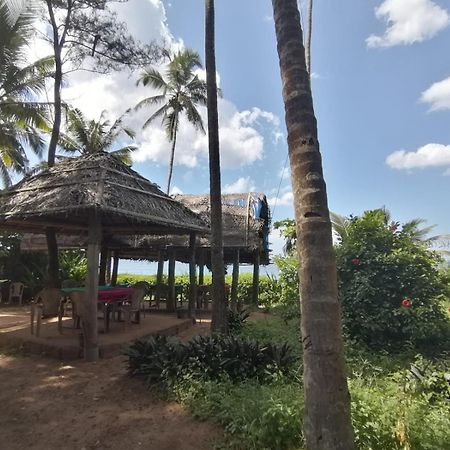 Sukriti Beach Resort Варкала Экстерьер фото