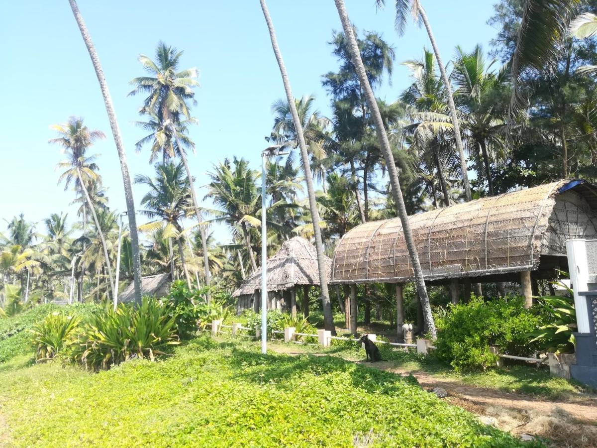 Sukriti Beach Resort Варкала Экстерьер фото