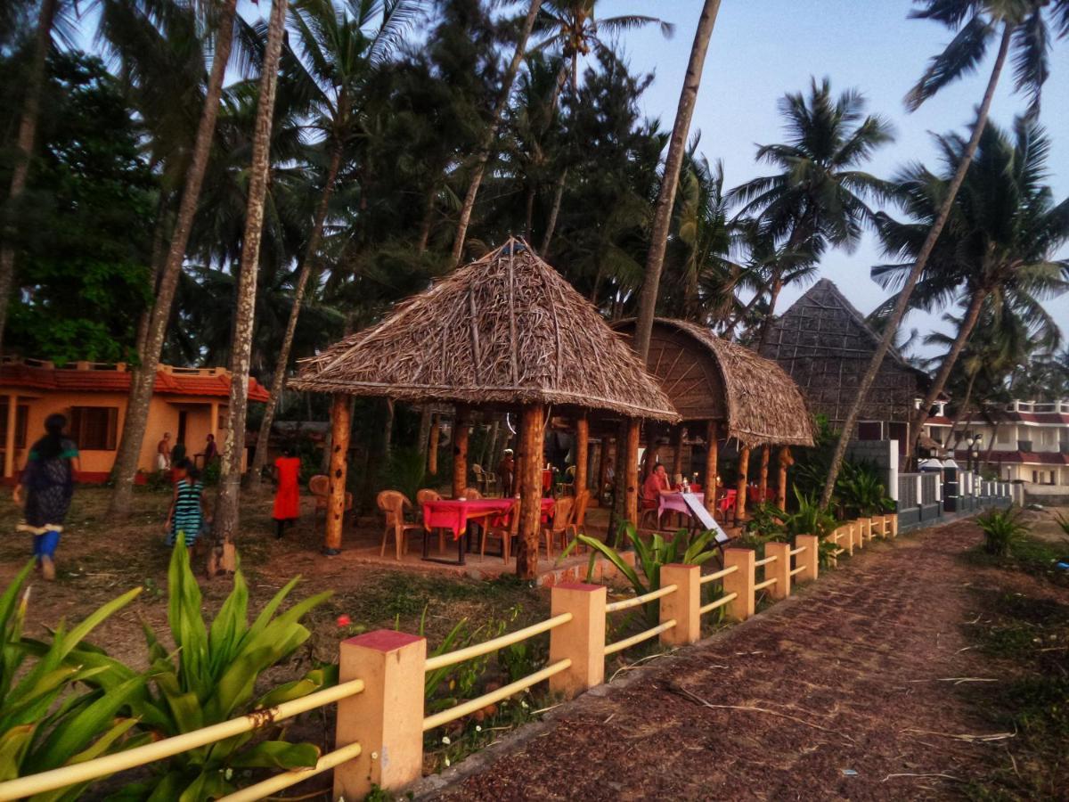 Sukriti Beach Resort Варкала Экстерьер фото
