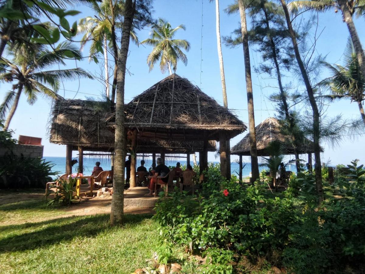 Sukriti Beach Resort Варкала Экстерьер фото