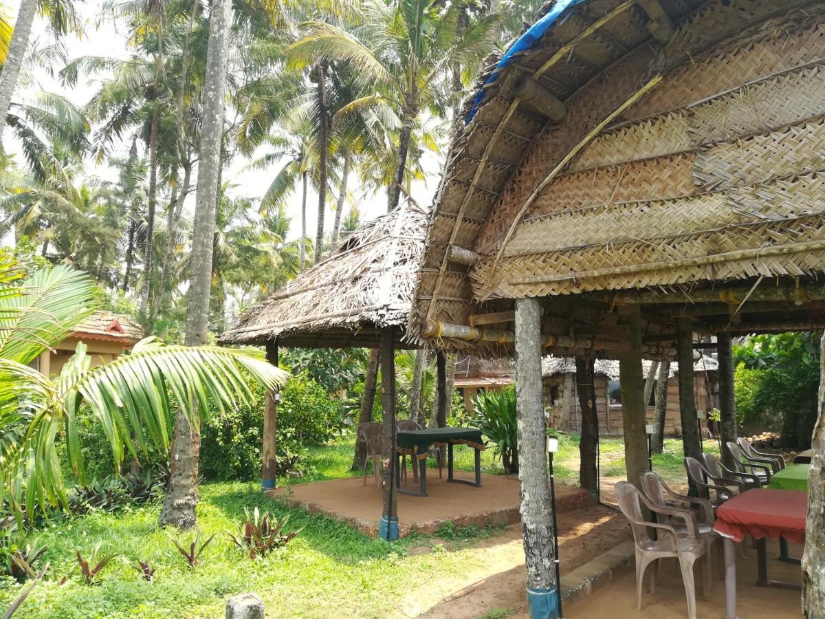 Sukriti Beach Resort Варкала Экстерьер фото