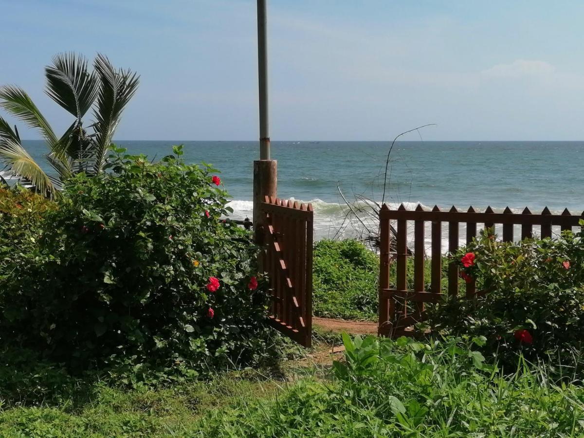 Sukriti Beach Resort Варкала Экстерьер фото