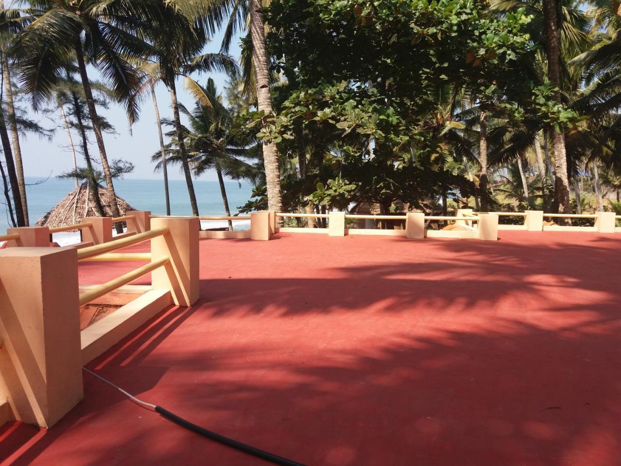 Sukriti Beach Resort Варкала Экстерьер фото