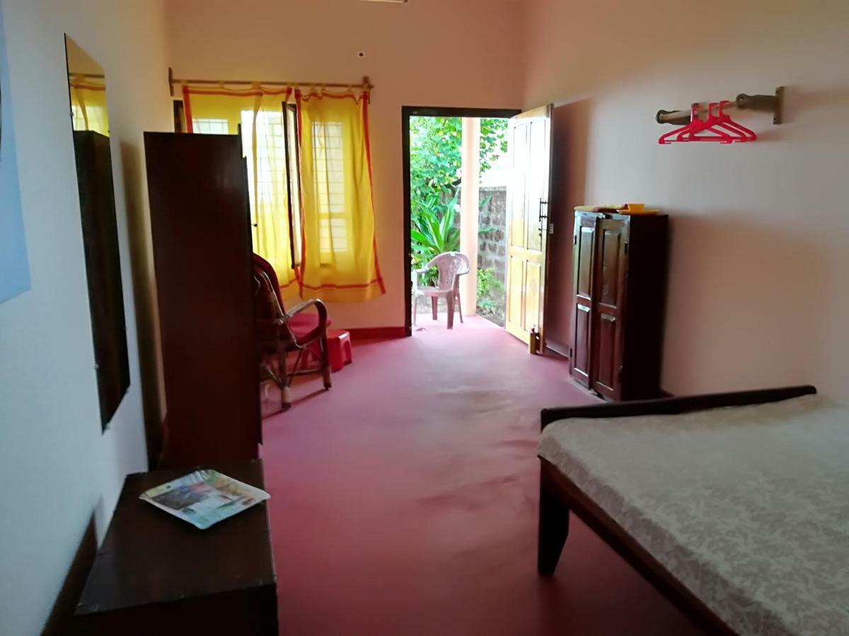 Sukriti Beach Resort Варкала Экстерьер фото