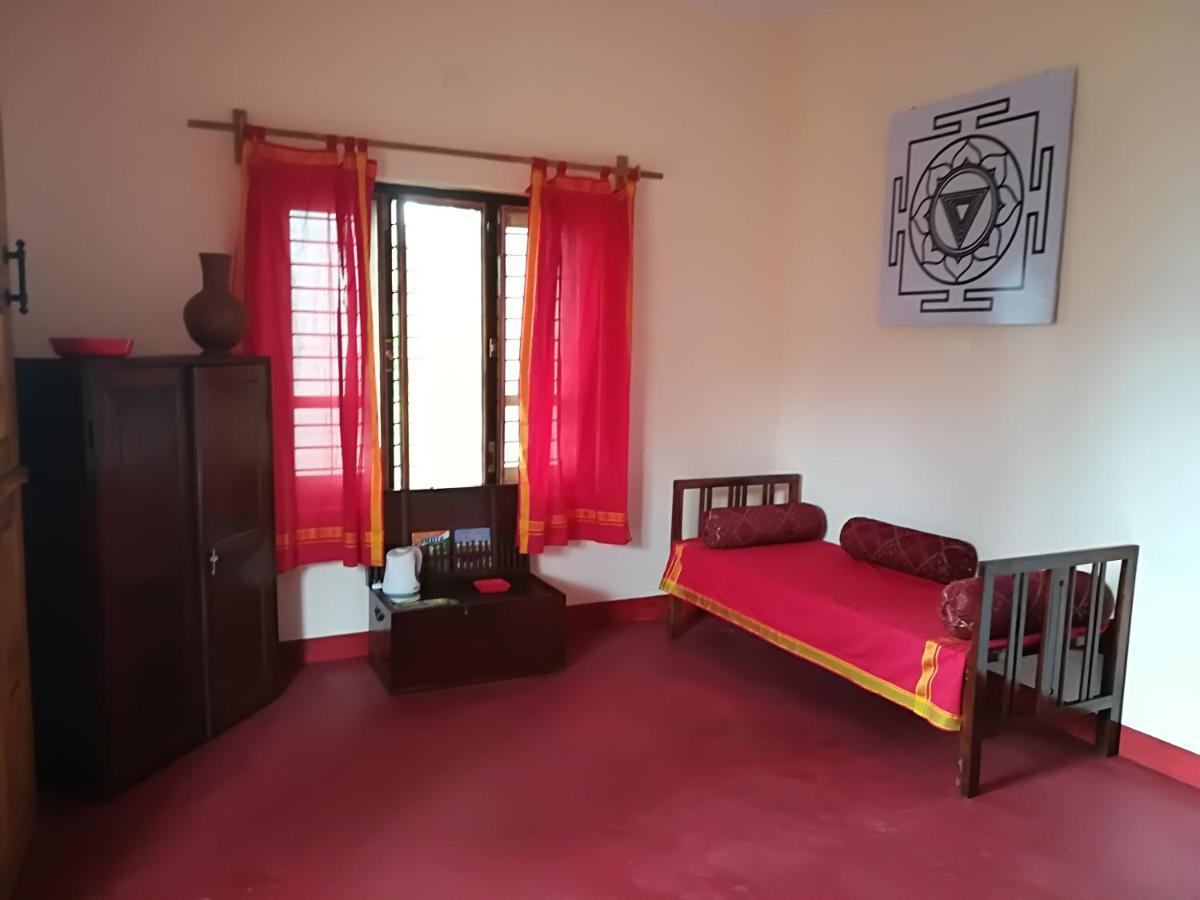 Sukriti Beach Resort Варкала Экстерьер фото